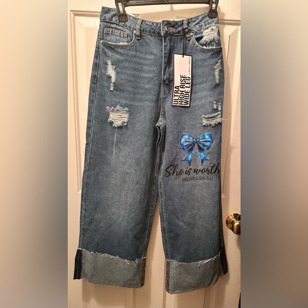 Rare Almost Famous Distressed Blue Wide Leg Crop Jeans